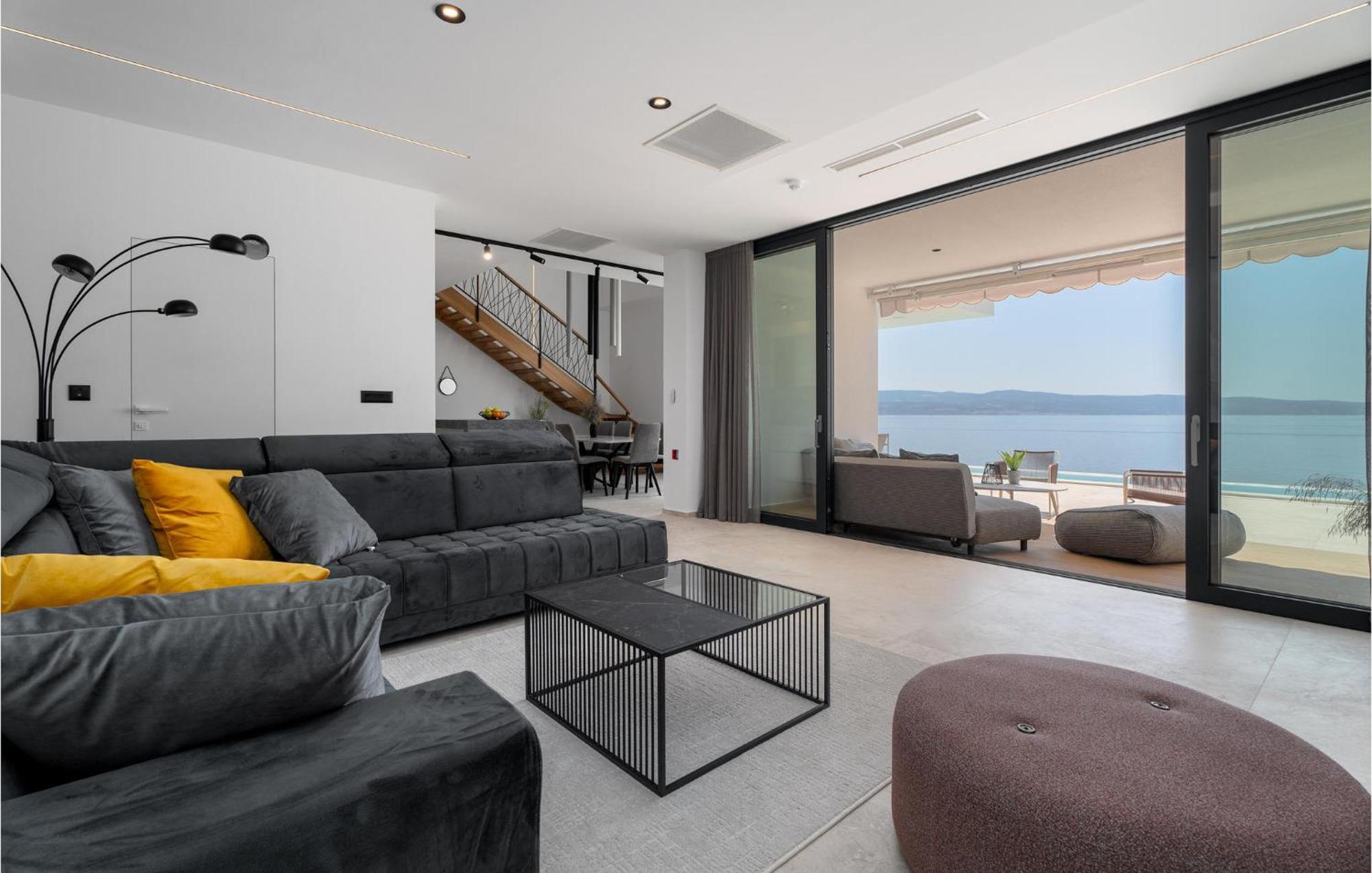 Beautiful Home In Omis With Kitchen Buitenkant foto