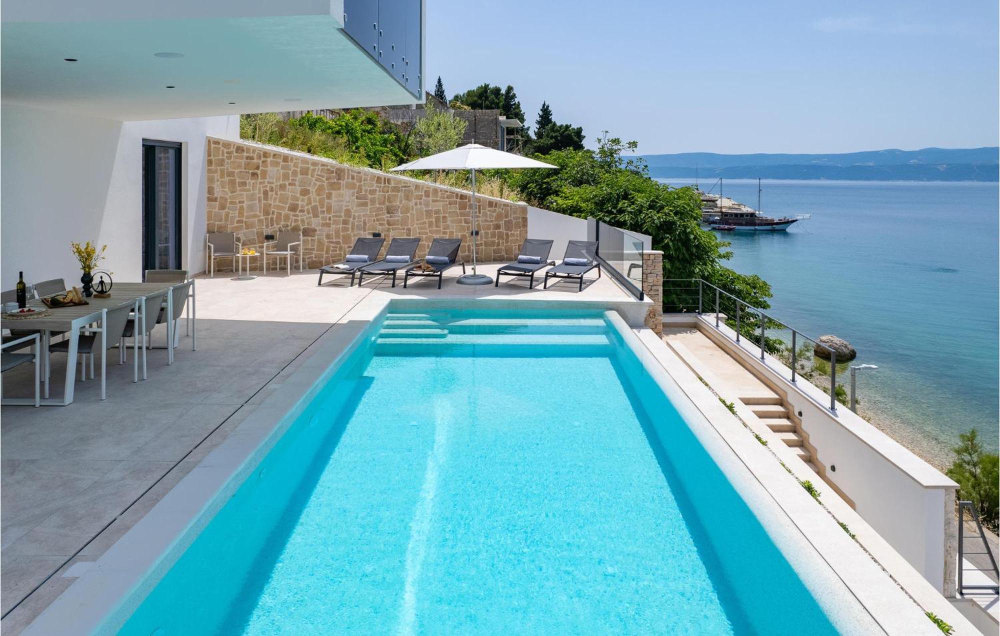 Beautiful Home In Omis With Kitchen Buitenkant foto