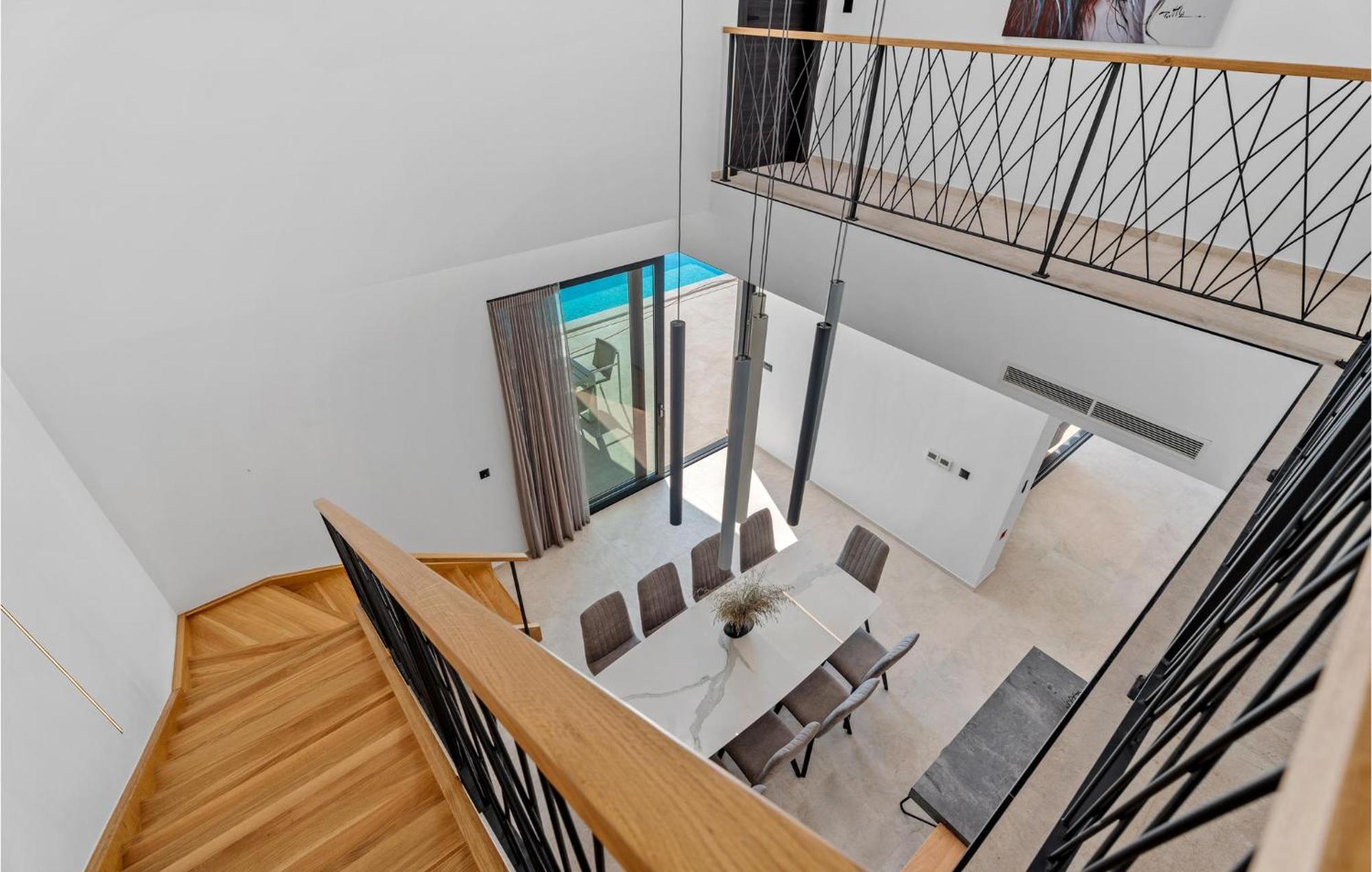 Beautiful Home In Omis With Kitchen Buitenkant foto
